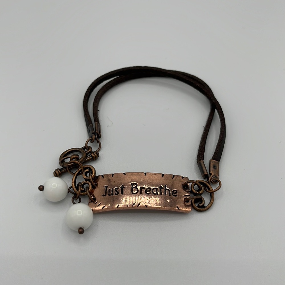Bracelet with Just Breath pendant